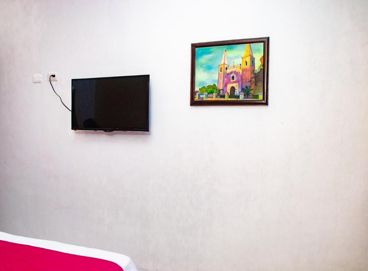바야돌리드 Casa San Bernardino 아파트 호텔 외부 사진